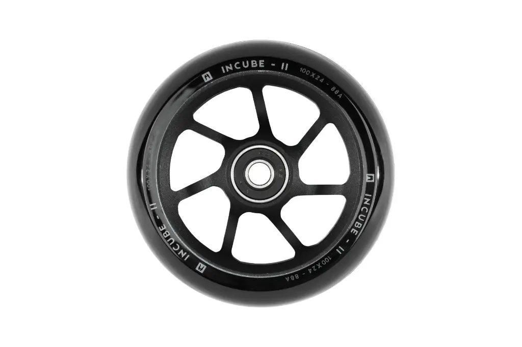 ETHIC Roue INCUBE V2 8 STANDARD 100mm 88A Noir [x1]