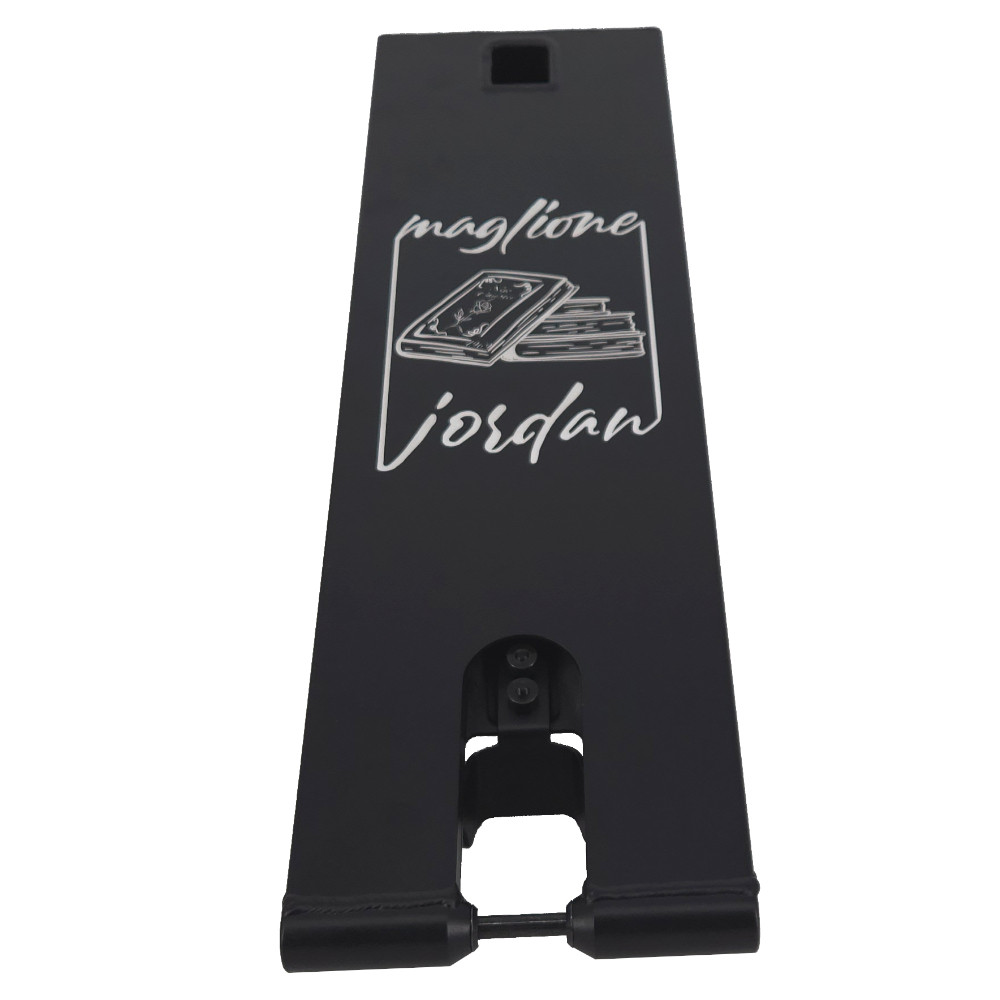 TRIGGER Deck NEMESTIA V2 PRO JORDAN MAGLIONE 56x16 Noir
